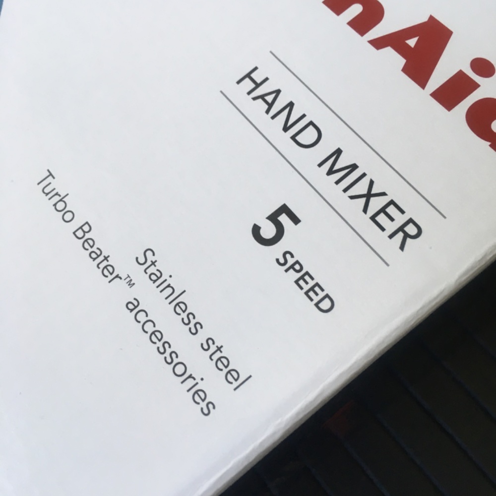 brand new in box BLUE VELVET KitchenAid Ultra Power 5-Speed Hand Mixer - Picture 8 of 13